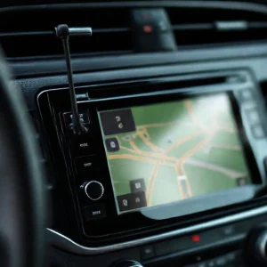 Внешний GPS модуль магнитолы или встроенная в корпус антенна